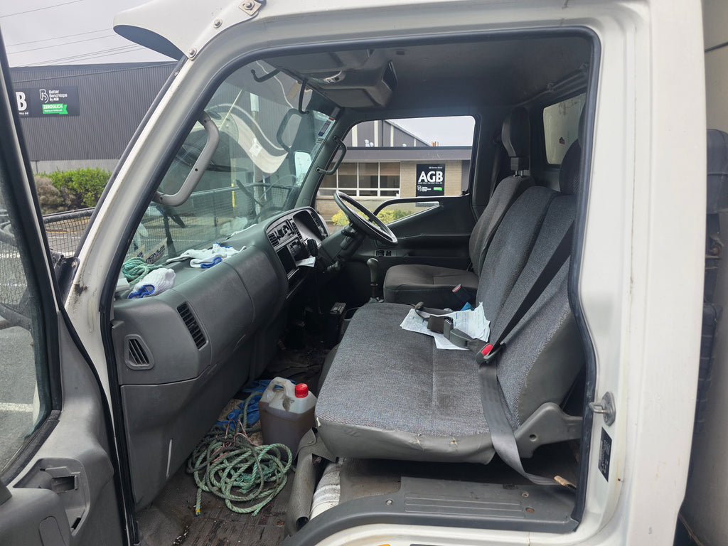 *Just arrived* 2004 - Mitsubishi - Canter - FE126F4